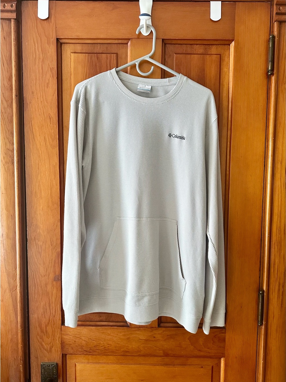 Columbia Men’s Light Gray Crewneck Waffle Pullover